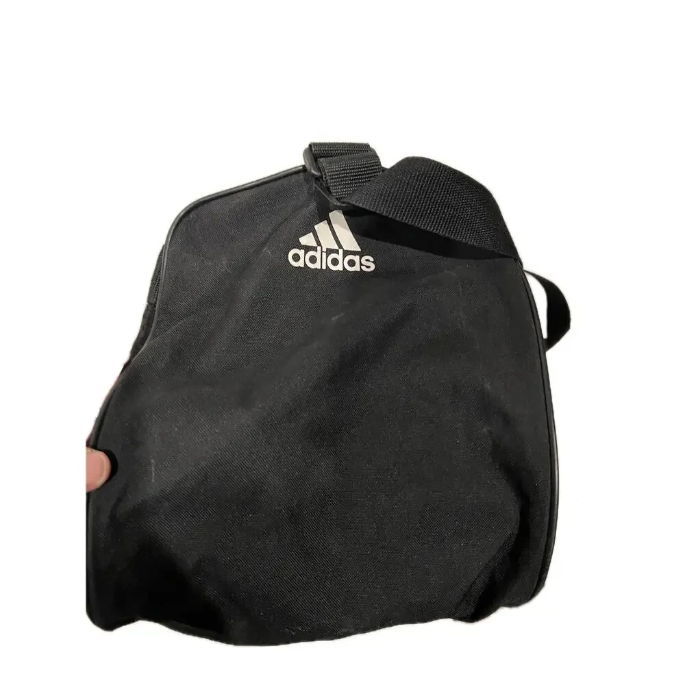 Adidas Defender Small 16